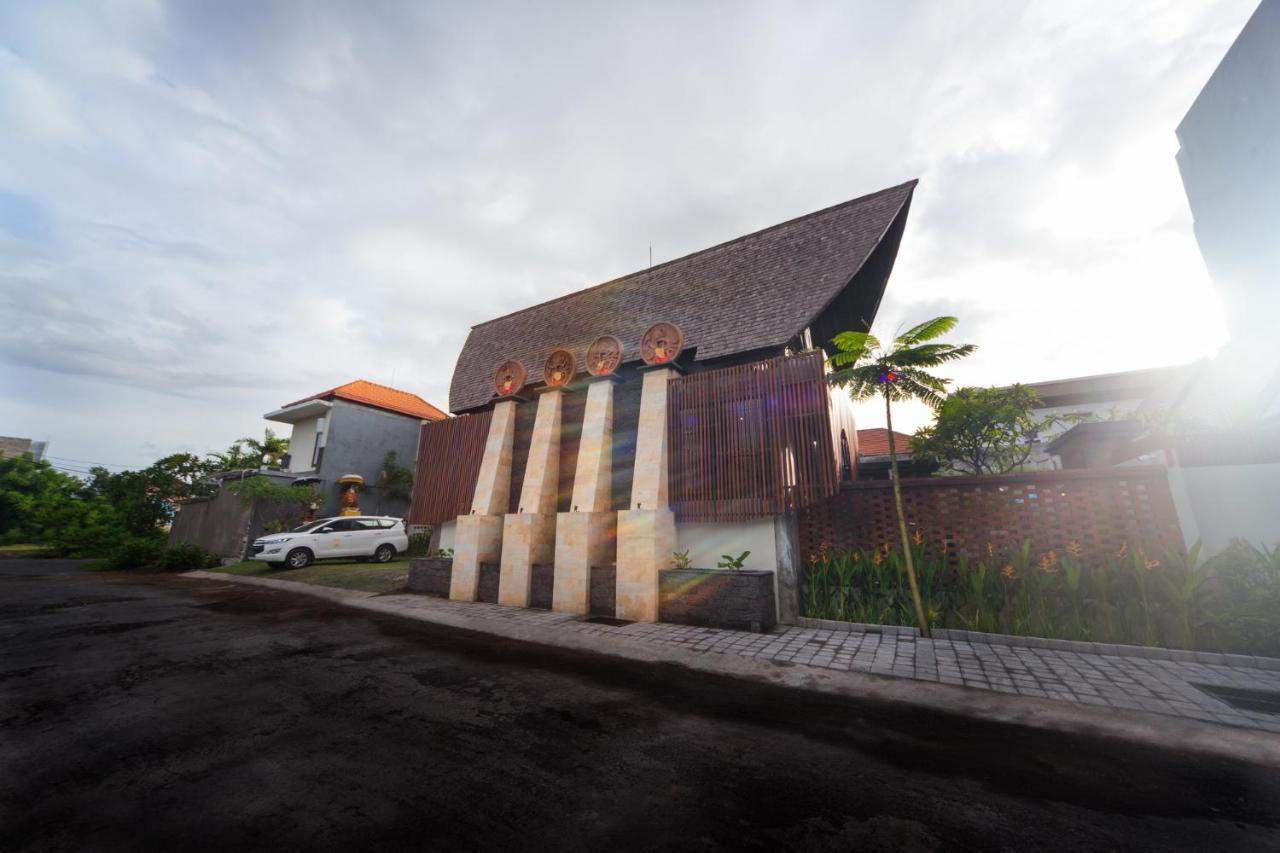 Kusuma Living And Villa Seminyak Экстерьер фото